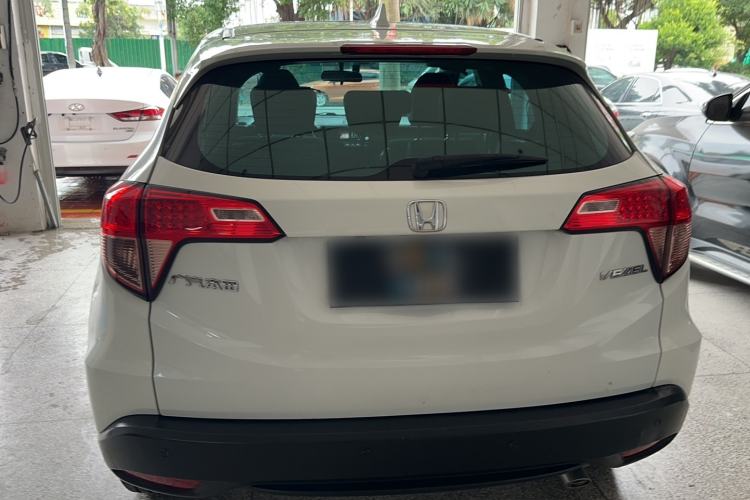 Used Honda Vezel 2016 1.8L CVT Front-Wheel Drive Pioneer Edition Exterior 3