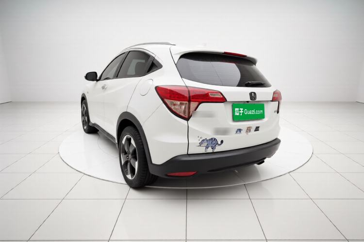 Used Honda Vezel 2016 1.8L CVT Front-Wheel Drive Pioneer Edition Exterior 3