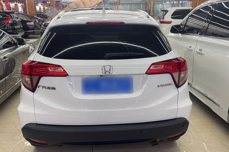 Used Honda Vezel 2016 1.8L CVT Front-Wheel Drive Pioneer Edition Exterior 4