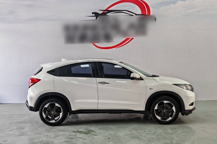 Used Honda Vezel 2016 1.8L CVT Front-Wheel Drive Pioneer Edition Exterior 4