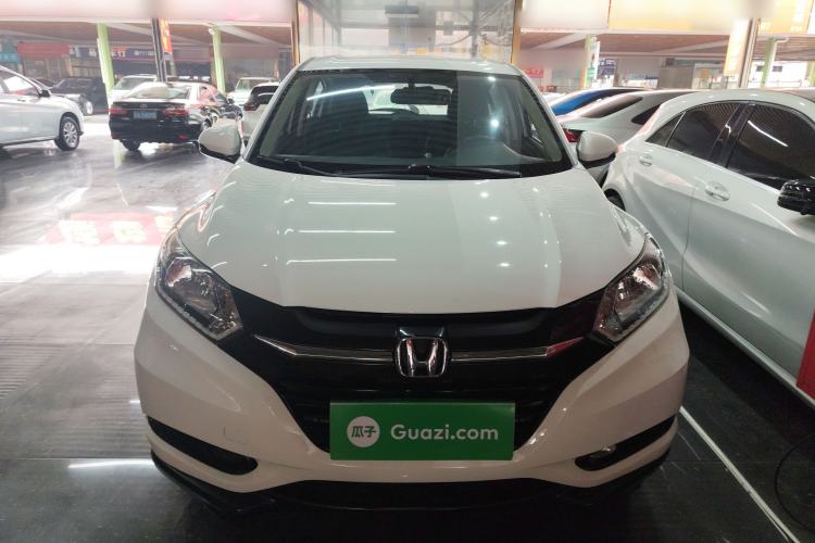 Used Honda Vezel 2016 1.8L CVT Front-Wheel Drive Pioneer Edition Front
