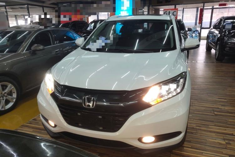 Used Honda Vezel 2016 1.8L CVT Front-Wheel Drive Pioneer Edition Front
