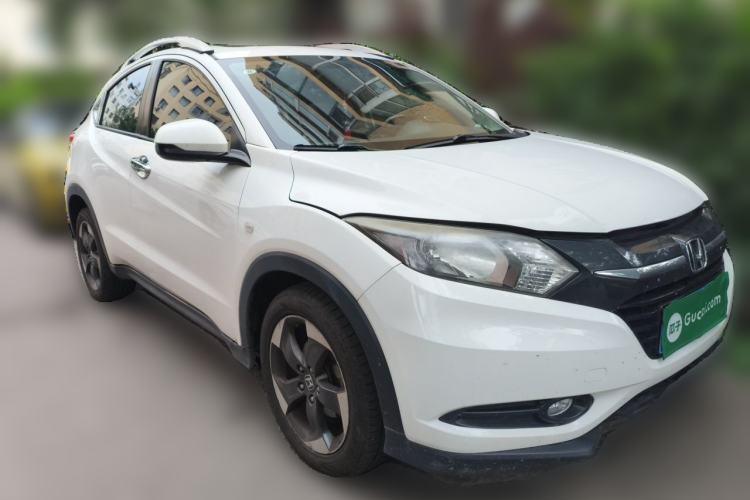 Used Honda Vezel 2016 1.8L CVT Front-Wheel Drive Pioneer Edition Front Right 45 Deg