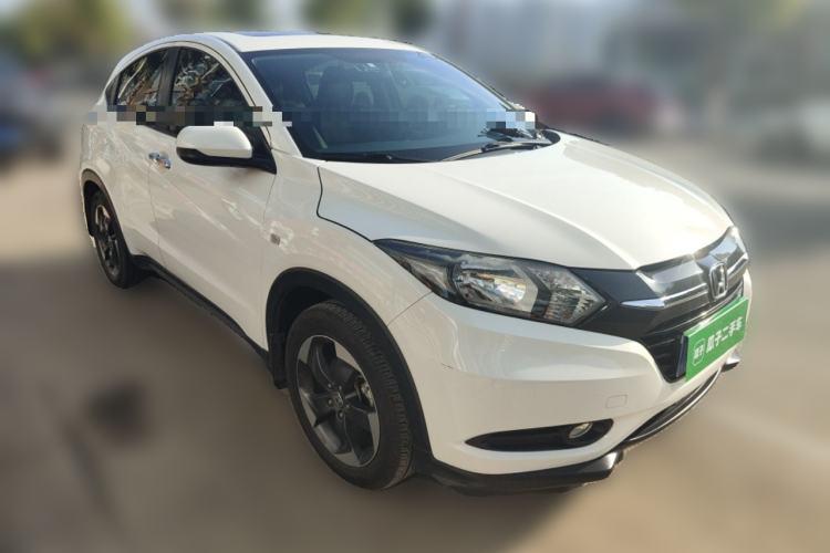 Used Honda Vezel 2016 1.8L CVT Front-Wheel Drive Pioneer Edition Front Right 45 Deg