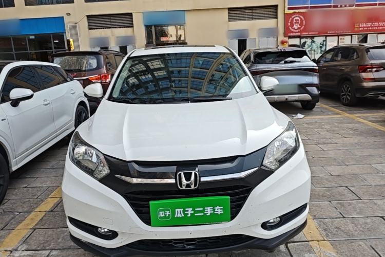 Used Honda Vezel 2016 1.8L CVT Front-Wheel Drive Pioneer Edition Front