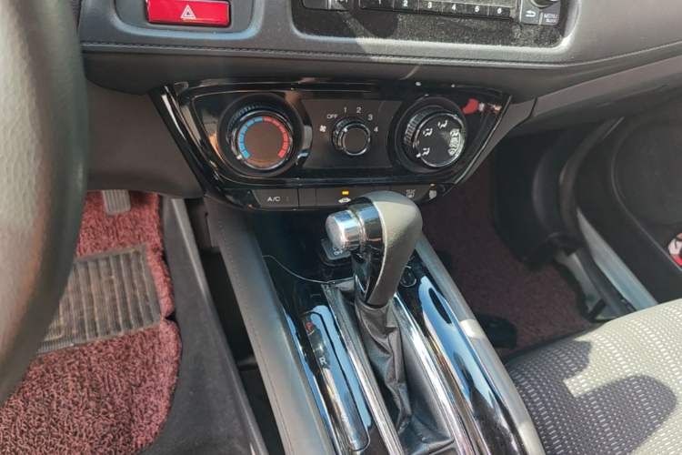 Used Honda Vezel 2016 1.8L CVT Front-Wheel Drive Pioneer Edition Gear Lever