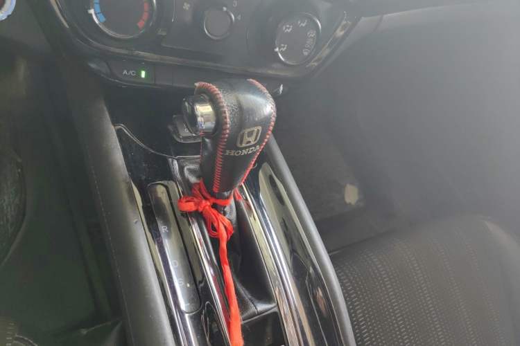 Used Honda Vezel 2016 1.8L CVT Front-Wheel Drive Pioneer Edition Gear Lever