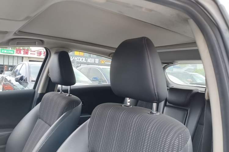 Used Honda Vezel 2016 1.8L CVT Front-Wheel Drive Pioneer Edition Headliner