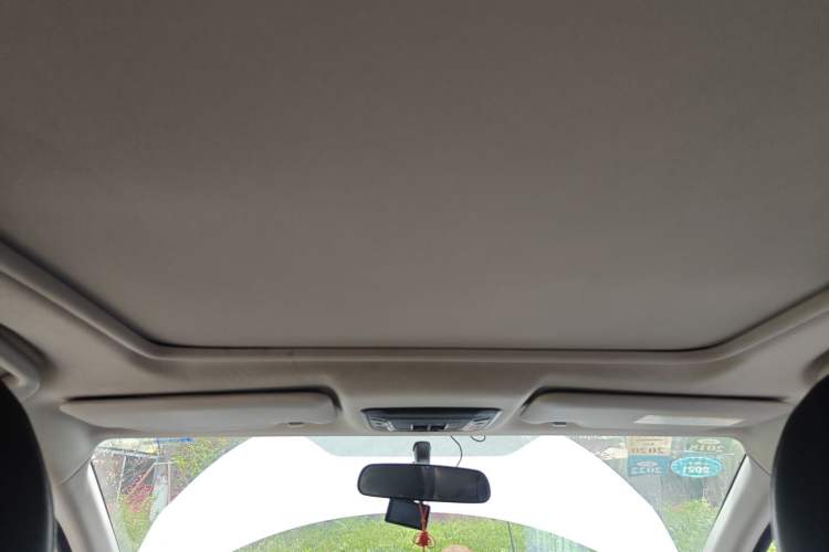 Used Honda Vezel 2016 1.8L CVT Front-Wheel Drive Pioneer Edition Headliner