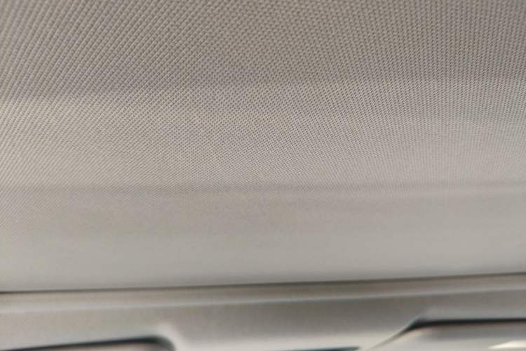 Used Honda Vezel 2016 1.8L CVT Front-Wheel Drive Pioneer Edition Headliner