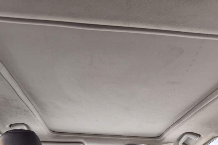 Used Honda Vezel 2016 1.8L CVT Front-Wheel Drive Pioneer Edition Headliner