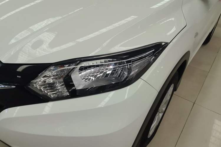 Used Honda Vezel 2016 1.8L CVT Front-Wheel Drive Pioneer Edition Left Front Headlight