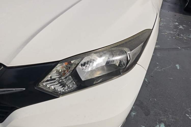 Used Honda Vezel 2016 1.8L CVT Front-Wheel Drive Pioneer Edition Left Front Headlight