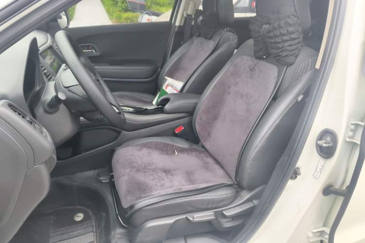Used Honda Vezel 2016 1.8L CVT Front-Wheel Drive Pioneer Edition Left Front Seat