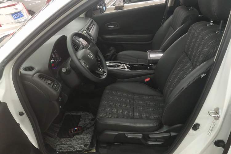 Used Honda Vezel 2016 1.8L CVT Front-Wheel Drive Pioneer Edition Left Front Seat