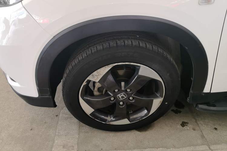 Used Honda Vezel 2016 1.8L CVT Front-Wheel Drive Pioneer Edition Left Front Wheel Hub