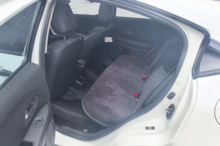 Used Honda Vezel 2016 1.8L CVT Front-Wheel Drive Pioneer Edition Left Rear Seat