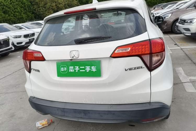 Used Honda Vezel 2016 1.8L CVT Front-Wheel Drive Pioneer Edition Rear