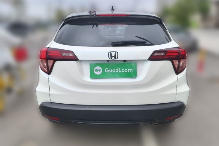 Used Honda Vezel 2016 1.8L CVT Front-Wheel Drive Pioneer Edition Rear