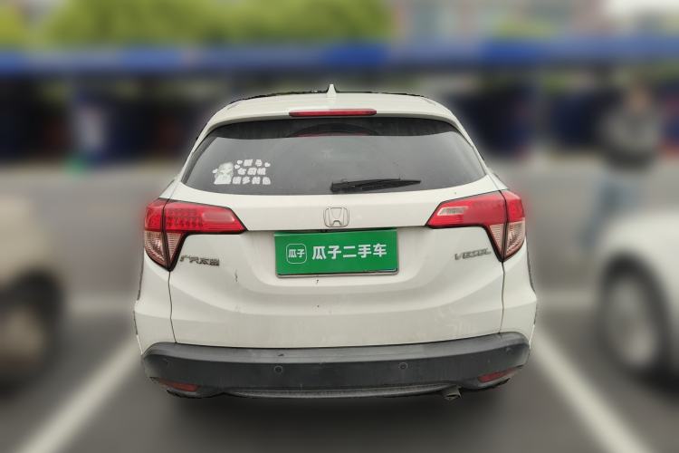 Used Honda Vezel 2016 1.8L CVT Front-Wheel Drive Pioneer Edition Rear