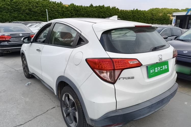 Used Honda Vezel 2016 1.8L CVT Front-Wheel Drive Pioneer Edition Rear Left 45 Deg