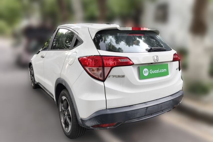 Used Honda Vezel 2016 1.8L CVT Front-Wheel Drive Pioneer Edition Rear Left 45 Deg