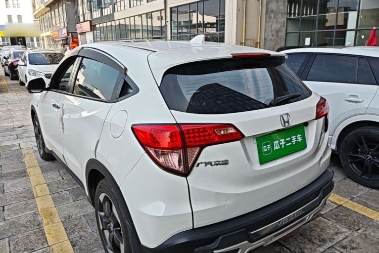 Used Honda Vezel 2016 1.8L CVT Front-Wheel Drive Pioneer Edition Rear Left 45 Deg
