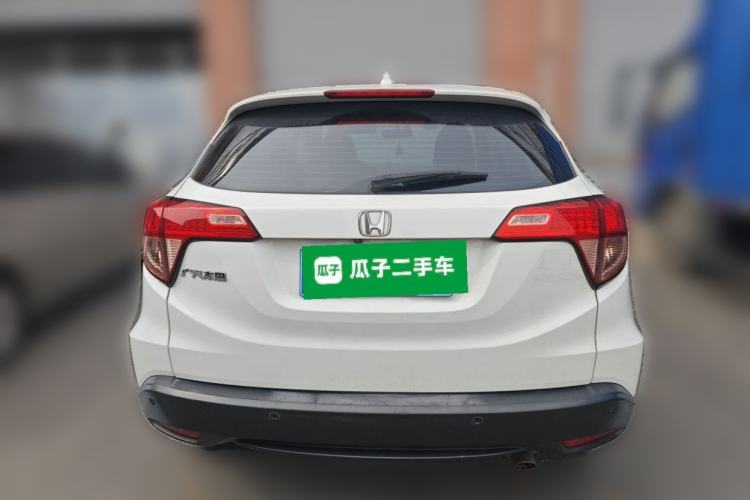 Used Honda Vezel 2016 1.8L CVT Front-Wheel Drive Pioneer Edition Rear
