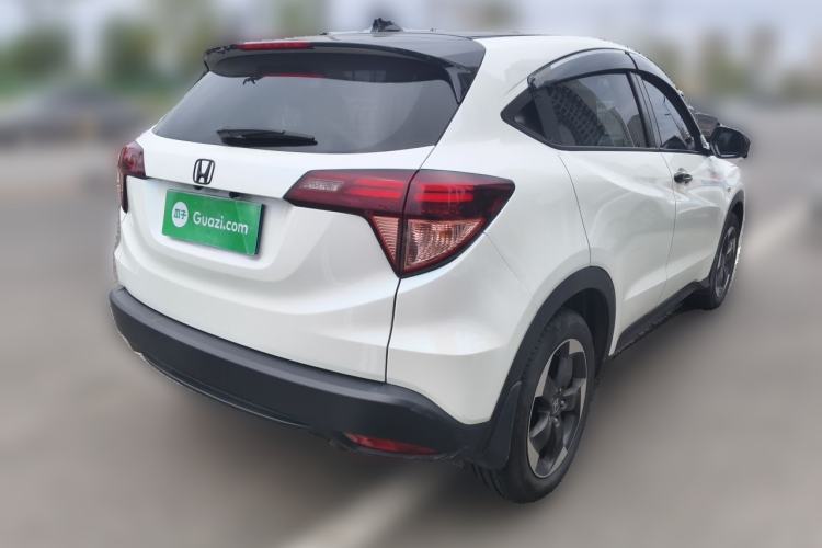 Used Honda Vezel 2016 1.8L CVT Front-Wheel Drive Pioneer Edition Rear Right 45 Deg