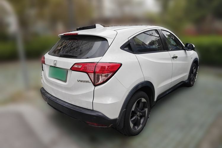 Used Honda Vezel 2016 1.8L CVT Front-Wheel Drive Pioneer Edition Rear Right 45 Deg