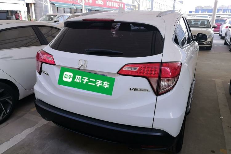 Used Honda Vezel 2016 1.8L CVT Front-Wheel Drive Pioneer Edition Rear Right 45 Deg