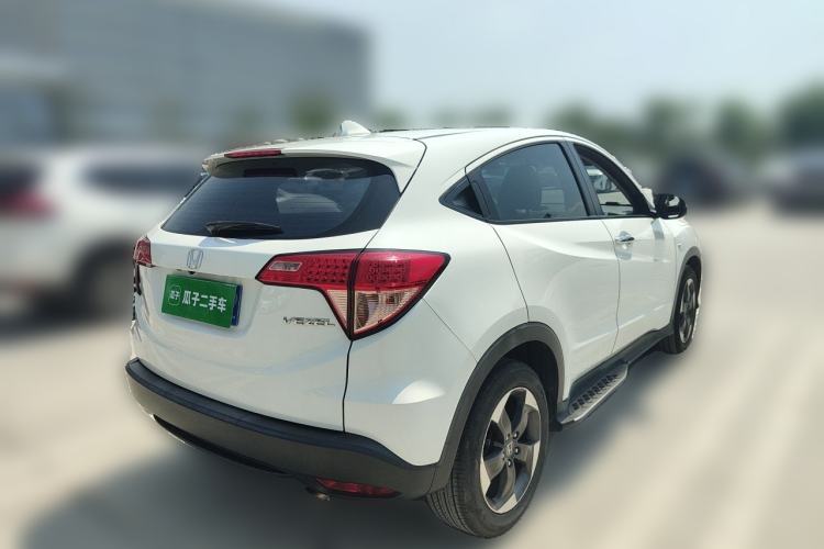 Used Honda Vezel 2016 1.8L CVT Front-Wheel Drive Pioneer Edition Rear Right 45 Deg