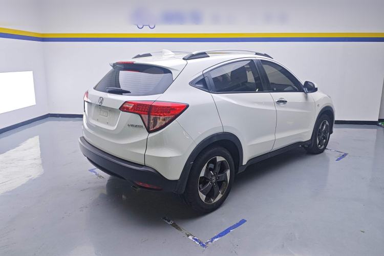 Used Honda Vezel 2016 1.8L CVT Front-Wheel Drive Pioneer Edition Rear Right 45 Deg