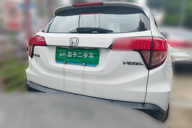Used Honda Vezel 2016 1.8L CVT Front-Wheel Drive Pioneer Edition Rear
