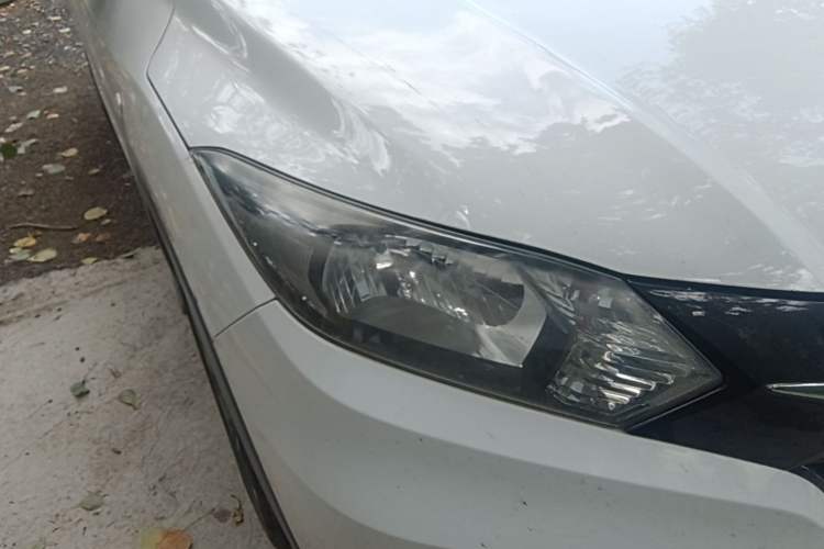 Used Honda Vezel 2016 1.8L CVT Front-Wheel Drive Pioneer Edition Right Front Headlight