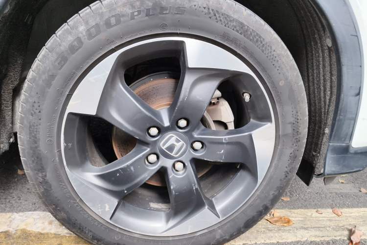 Used Honda Vezel 2016 1.8L CVT Front-Wheel Drive Pioneer Edition Right Front Wheel Hub