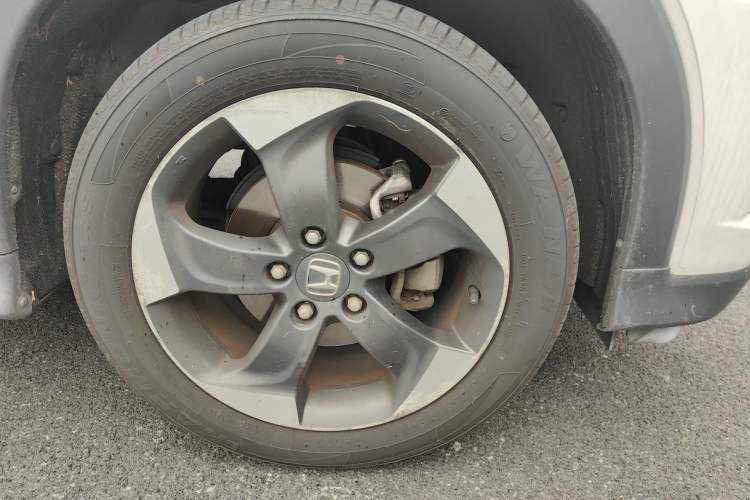 Used Honda Vezel 2016 1.8L CVT Front-Wheel Drive Pioneer Edition Right Front Wheel Hub