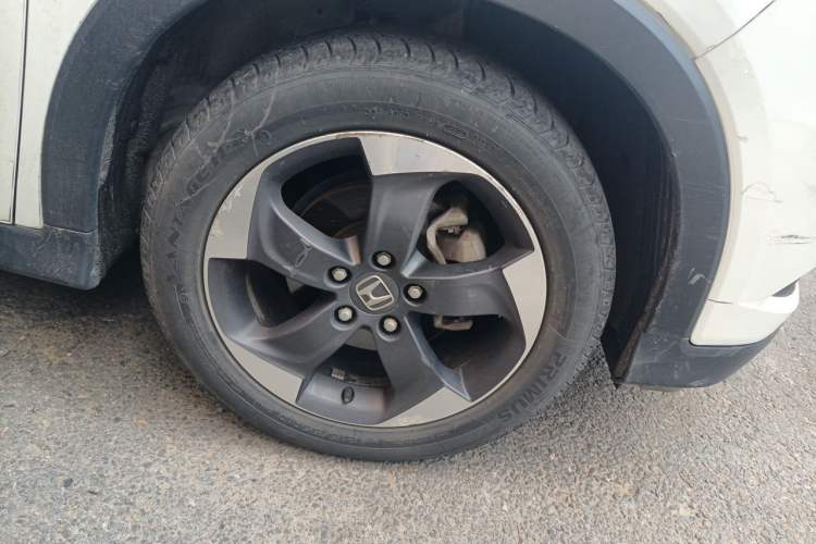 Used Honda Vezel 2016 1.8L CVT Front-Wheel Drive Pioneer Edition Right Front Wheel Hub