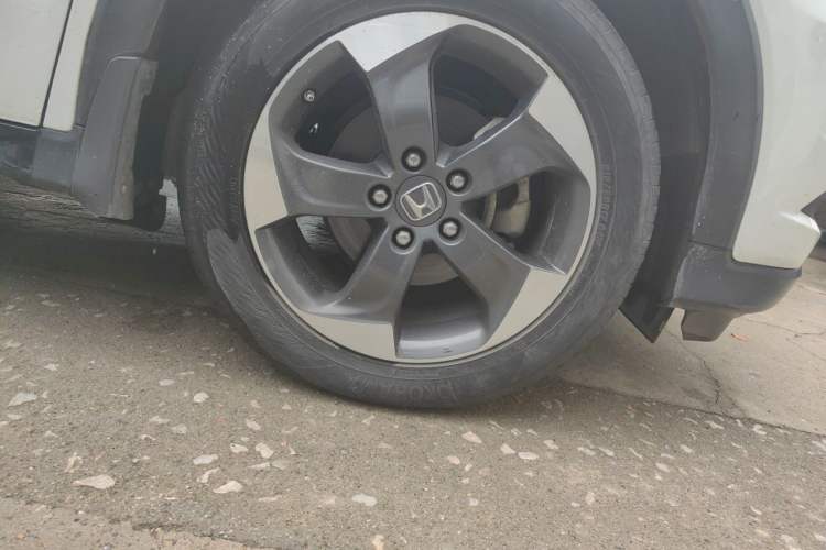 Used Honda Vezel 2016 1.8L CVT Front-Wheel Drive Pioneer Edition Right Front Wheel Hub