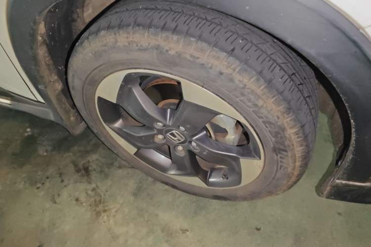 Used Honda Vezel 2016 1.8L CVT Front-Wheel Drive Pioneer Edition Right Front Wheel Hub