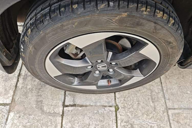 Used Honda Vezel 2016 1.8L CVT Front-Wheel Drive Pioneer Edition Right Rear Wheel Hub