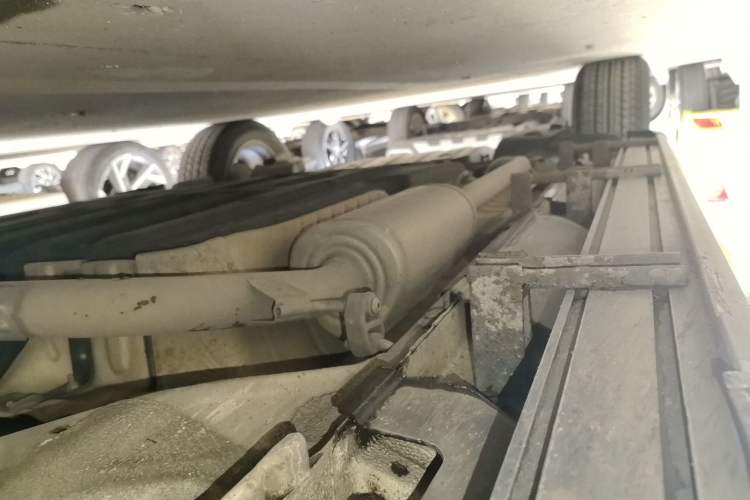 Used Honda Vezel 2016 1.8L CVT Front-Wheel Drive Pioneer Edition Right Side Sill