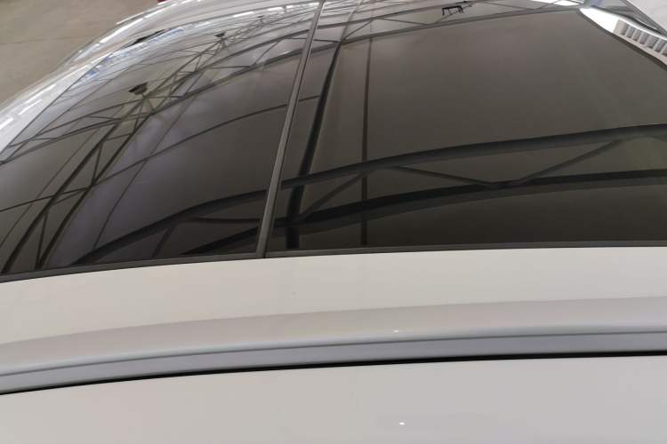 Used Honda Vezel 2016 1.8L CVT Front-Wheel Drive Pioneer Edition Roof