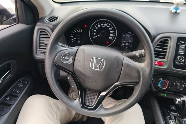 Used Honda Vezel 2016 1.8L CVT Front-Wheel Drive Pioneer Edition Steering Wheel