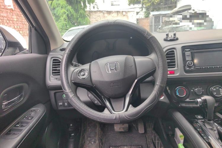Used Honda Vezel 2016 1.8L CVT Front-Wheel Drive Pioneer Edition Steering Wheel