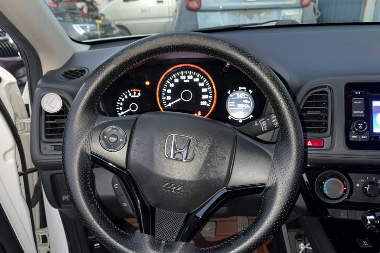 Used Honda Vezel 2016 1.8L CVT Front-Wheel Drive Pioneer Edition Steering Wheel