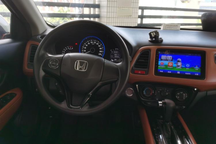 Used Honda Vezel 2016 1.8L CVT Front-Wheel Drive Pioneer Edition Steering Wheel