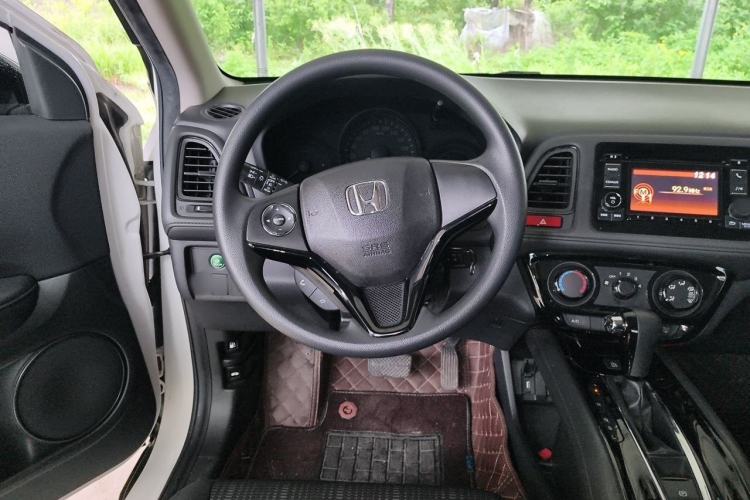 Used Honda Vezel 2016 1.8L CVT Front-Wheel Drive Pioneer Edition Steering Wheel