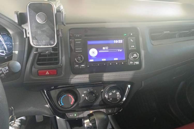 Used Honda Vezel 2017 1.5L CVT 2WD Comfort Model Audio And AC Panel