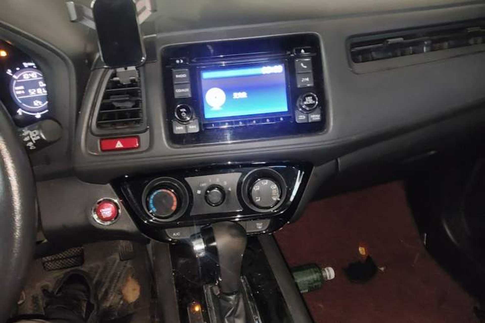 Used Honda Vezel 2017 1.8L CVT Front-Wheel Drive Pioneer Edition Audio And AC Panel